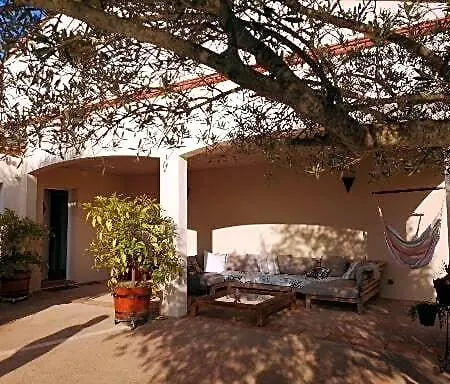 Alojamento de Acomodação e Pequeno-almoço Domaine De Cayre 3*